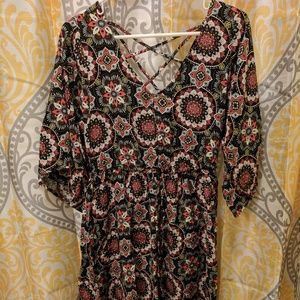 Torrid bell sleeved funky dress, size 00, NWT